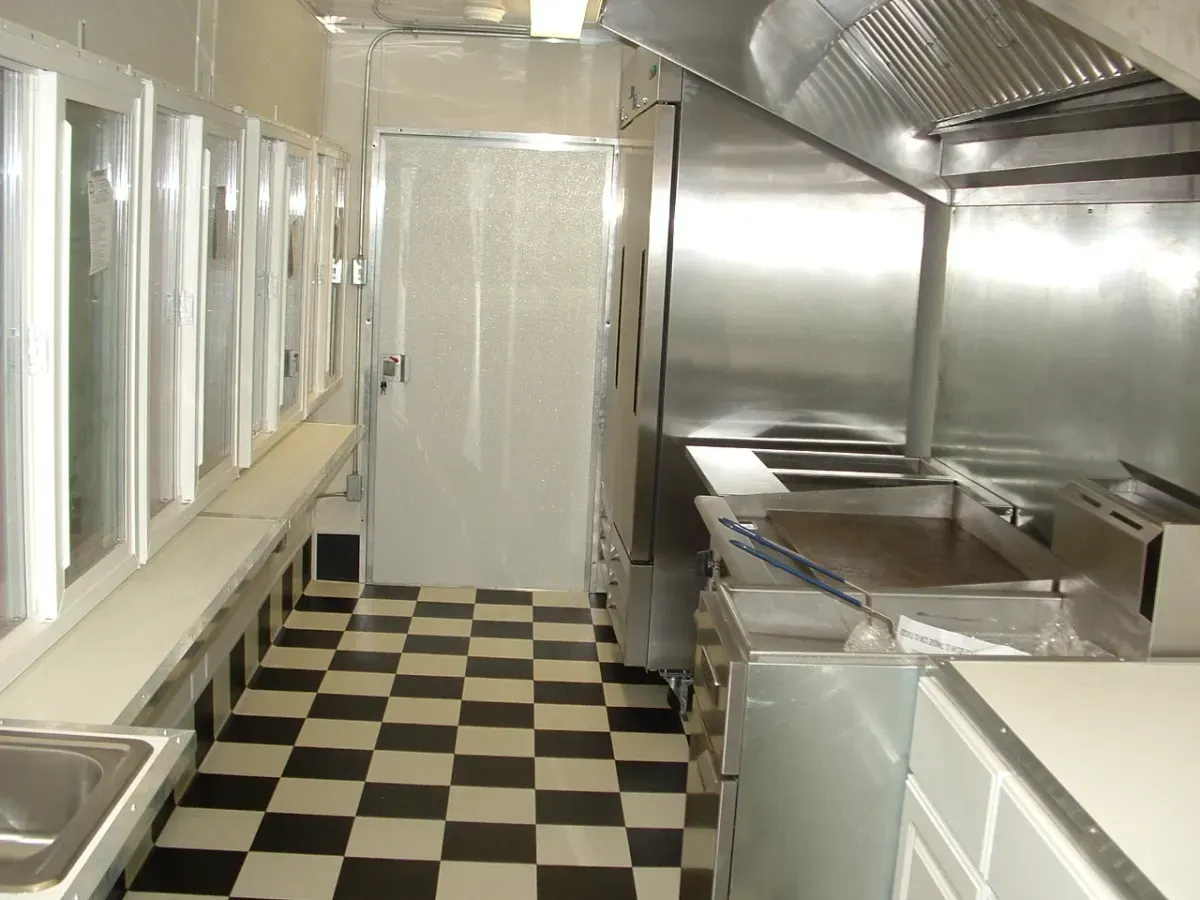 2024 7 x 20 Concession Trailer / Mobile Kitchen thumbnail 3